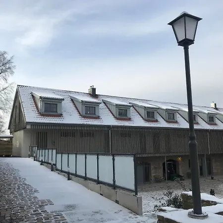 Апартаменты Gaestehaus Ferienwohnung, Reda Lausnitz